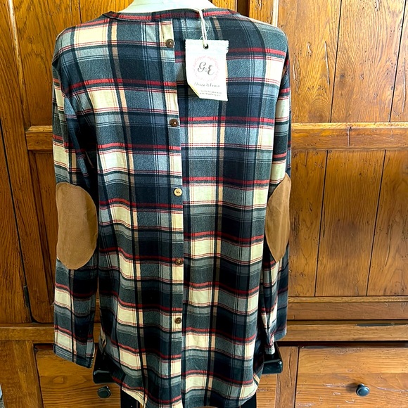 NWT⭐️Adorable🍁FALL Plaid TOP Button-up Back🍁Tan Elbow Patches by Grace & Emma - Picture 2 of 11